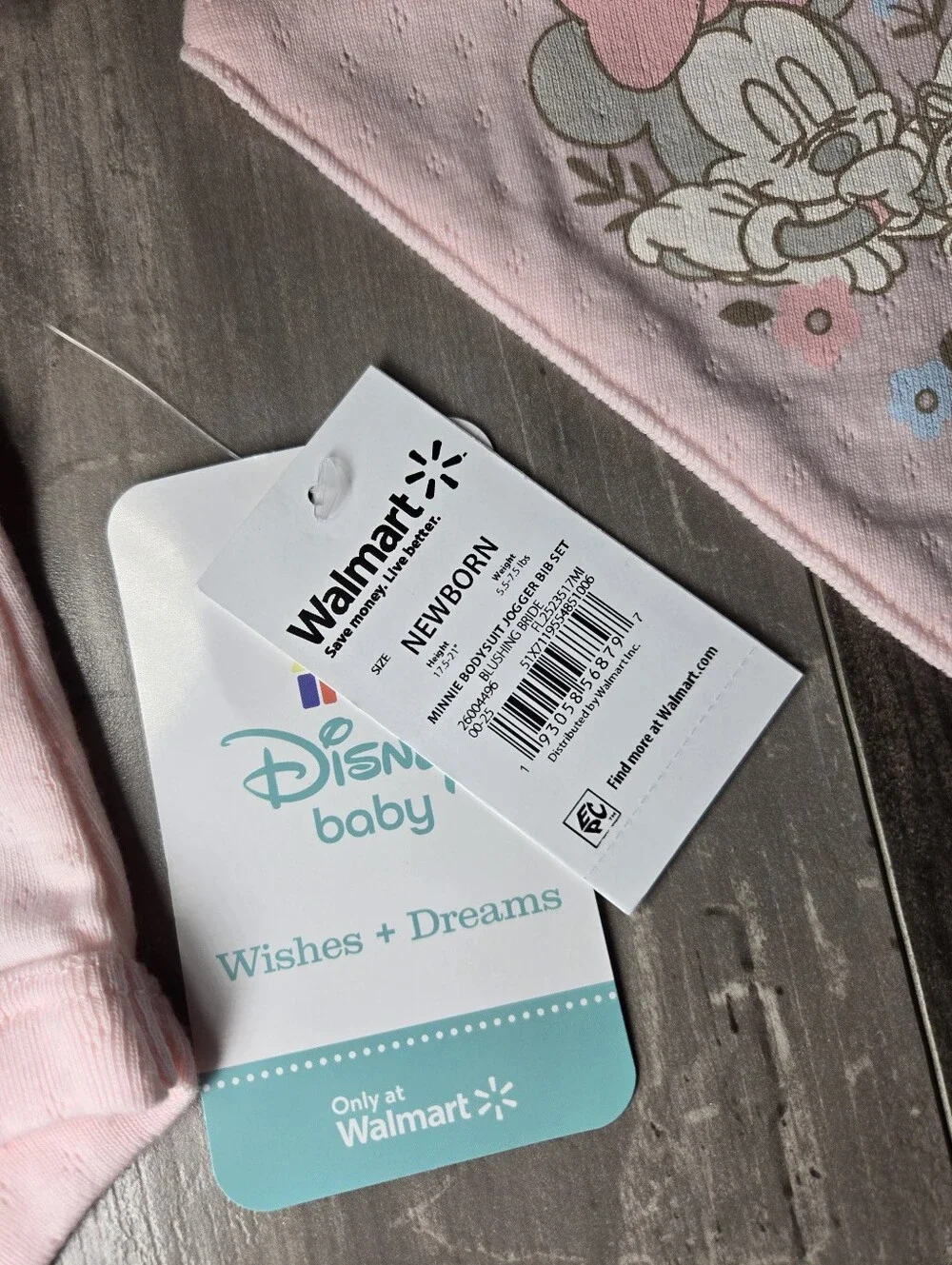 NWT Disney Pink Minnie Mouse Bodysuit with Coordinating Bib – 2pc Size Newborn